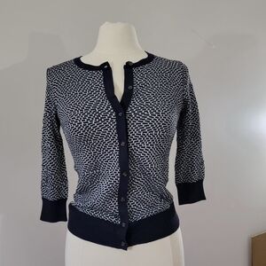 Ann Taylor black and white geometric print cardigan with button closure Size M